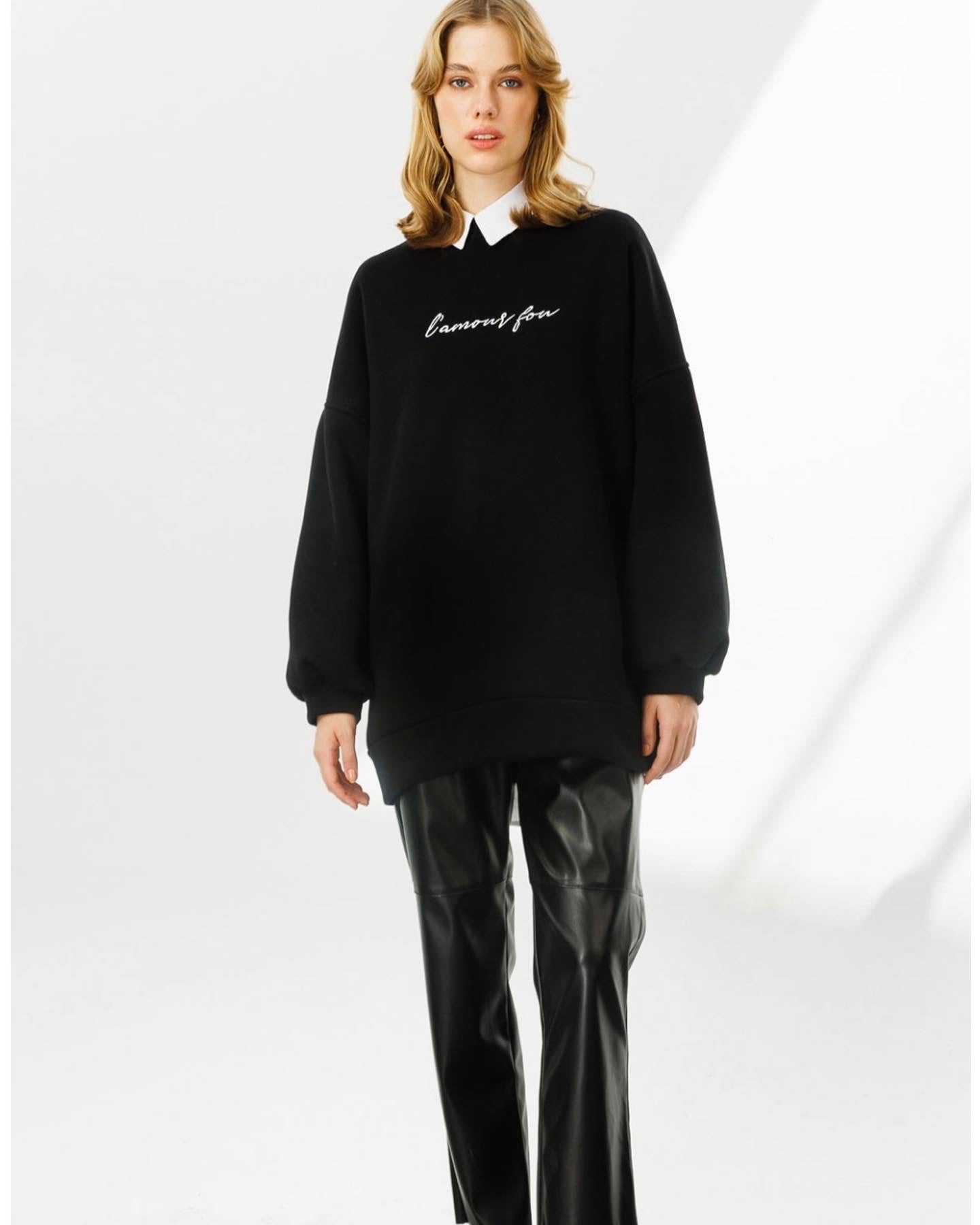 LAMOUS SWEATSHIRT MIT BESTICKUNG