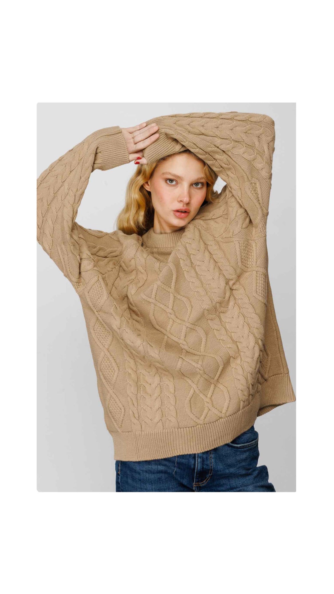 PULLOVER MIT HAARZOPF